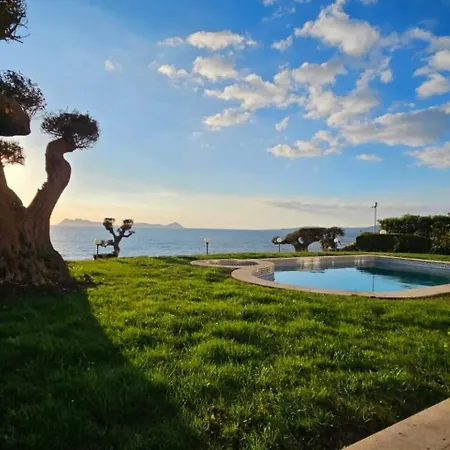 Εξοχικό σπίτι Garden Suite Oya